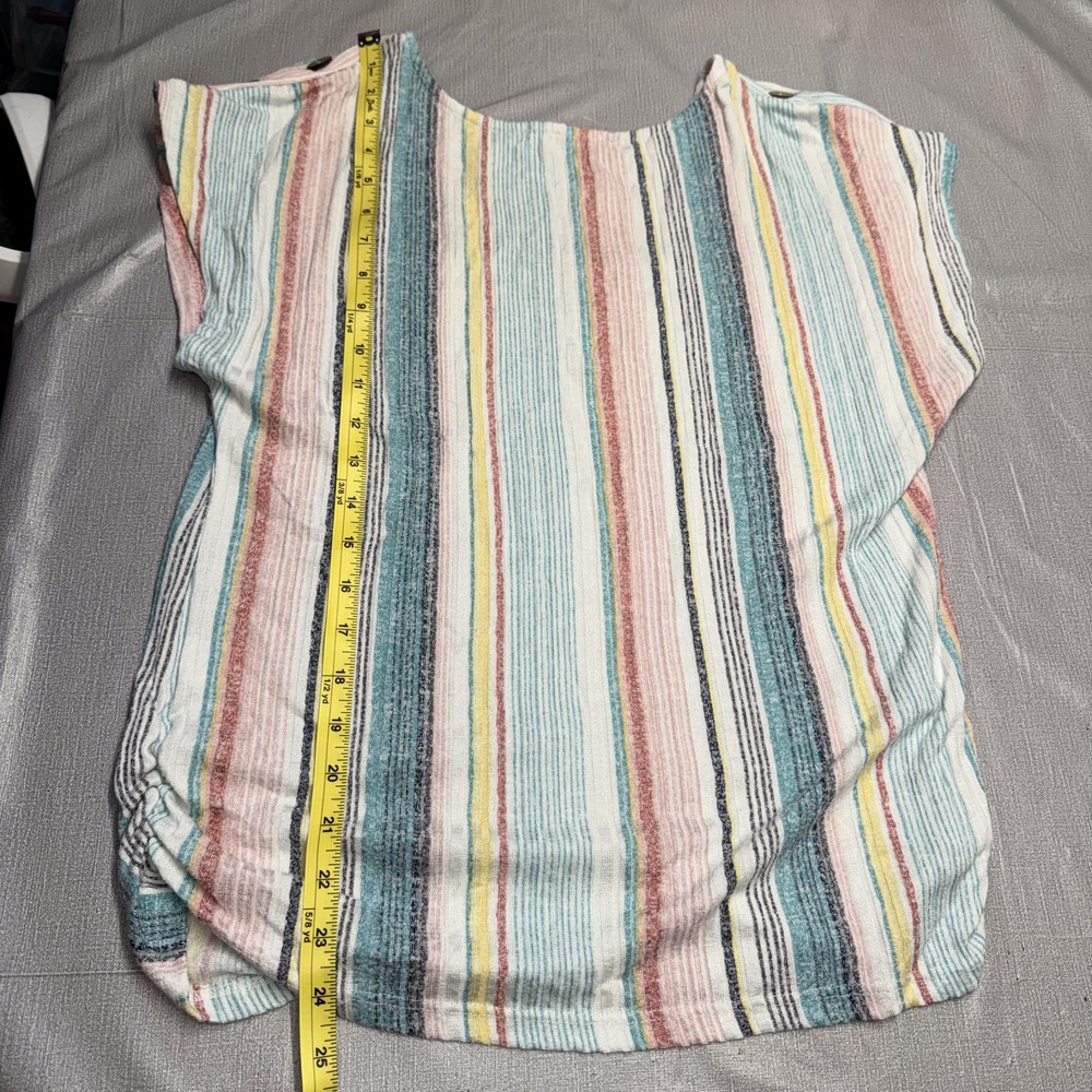 Above and Beyond Womens Top Size L Multicolor Striped Knit - Picture 5 of 7